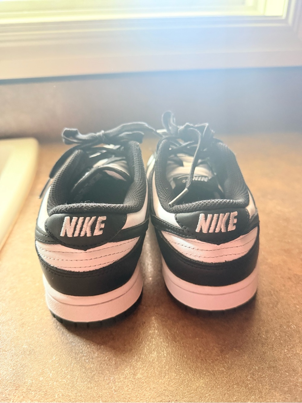 Nike Women’s Black and White Low-Top Sneakers - Picture 2 of 5